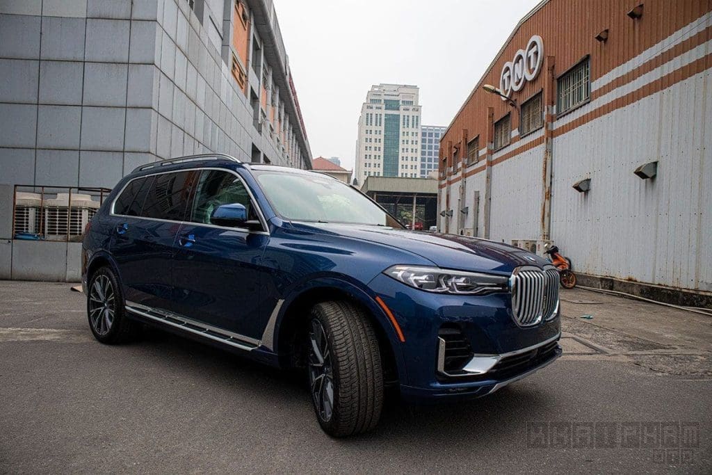 Anh Chụp Trước Xe Bmw X7 2019-2020: