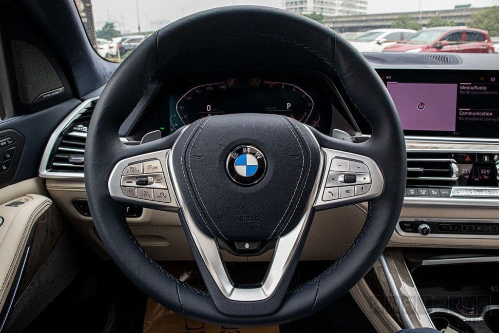 Hình Ảnh Vô-Lăng Xe Bmw X7 2020