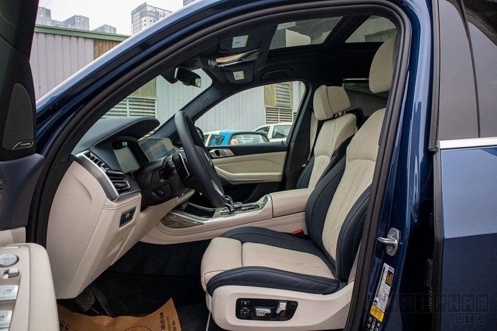 Hình Ảnh Ghế Trước Xe Bmw X7 2019-2020