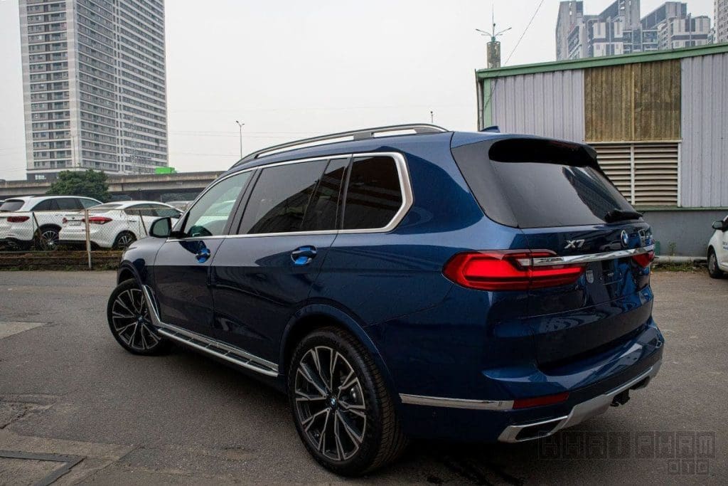 Ảnh Chụp Sau Xe Bmw X7 2019