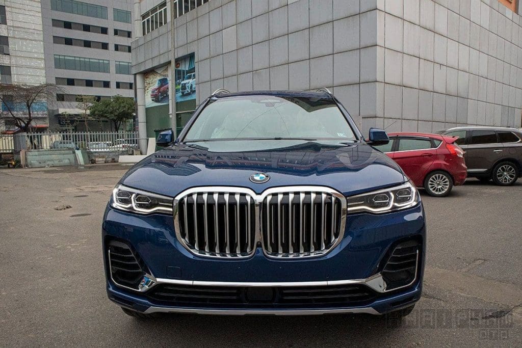 Ảnh Chụp Đầu Xe Xe Bmw X7 2020